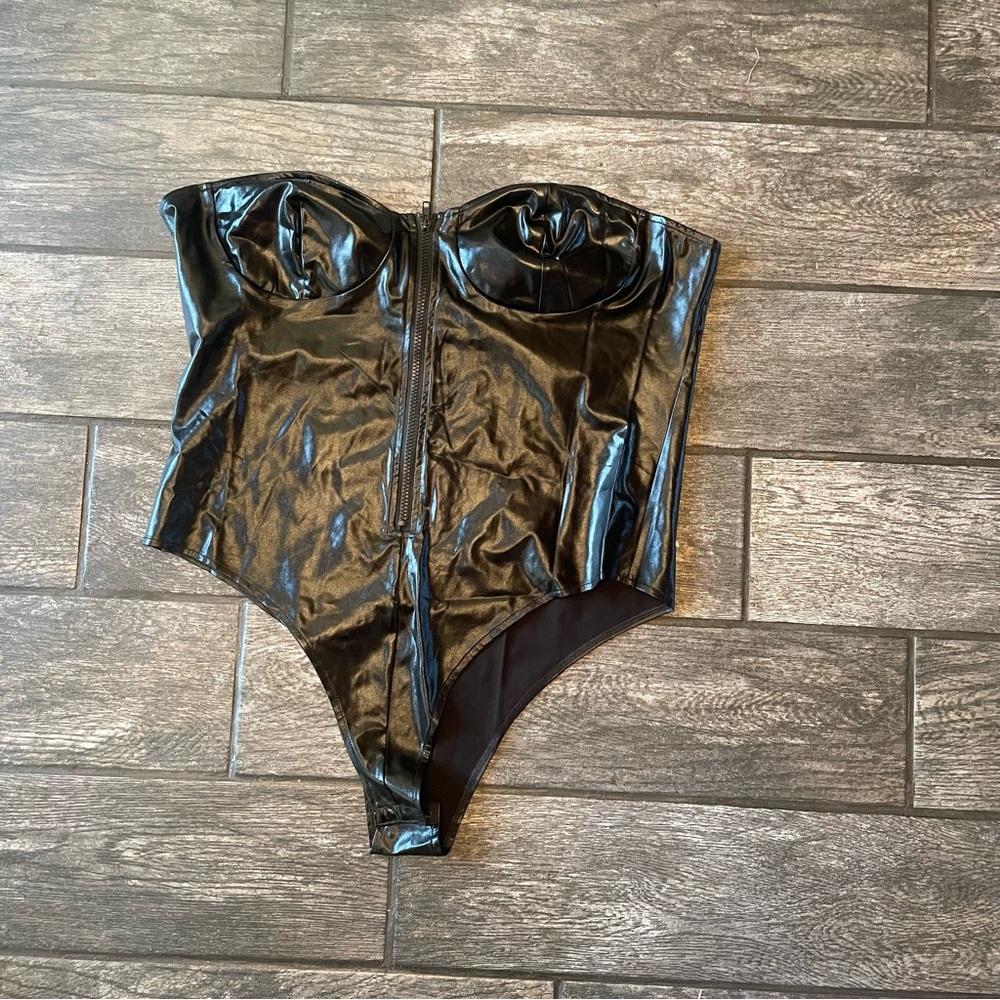 NWT Shiny Black Strapless Bodysuit